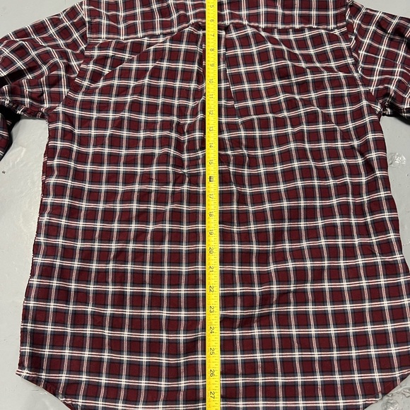 St Johns Bay Men Button Up Shirt Small Red Plaid  Long Sleeve Collar - Picture 6 of 6